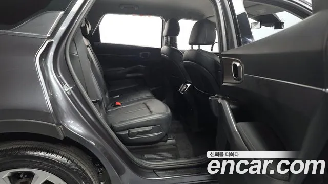 Kia Sorento 2021 — фото 12