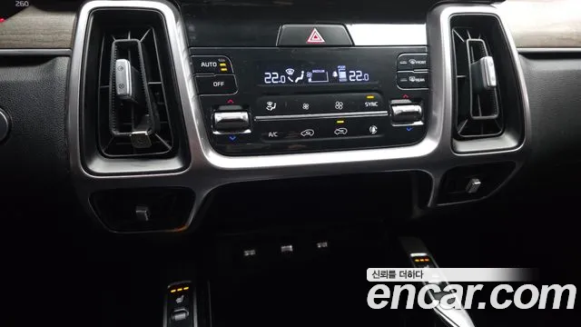 Kia Sorento 2021 — фото 17
