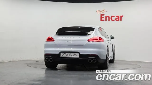 Porsche Panamera 2016 — фото 4