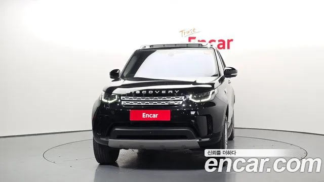 Land Rover Discovery 2017 — фото 3