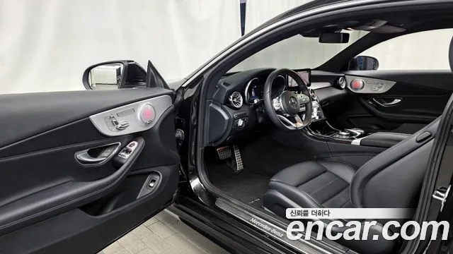 Mercedes-Benz C-Class 2019 — фото 10