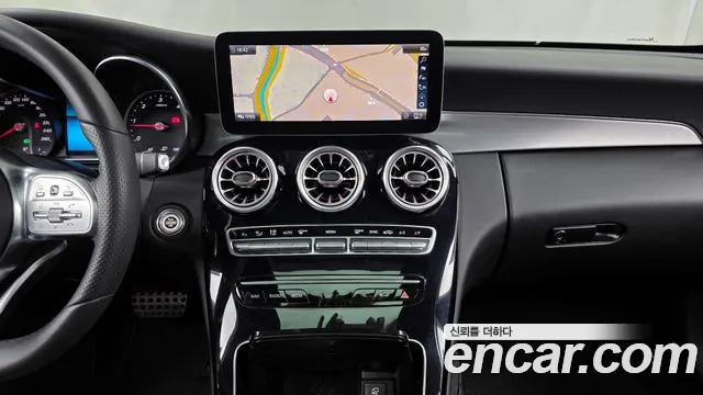 Mercedes-Benz C-Class 2019 — фото 14