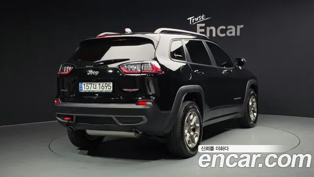 Jeep Cherokee 2020 — фото 2