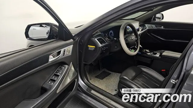 Hyundai Genesis 2014 — фото 11