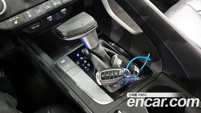 Hyundai AVANTE 2021 — фото 9