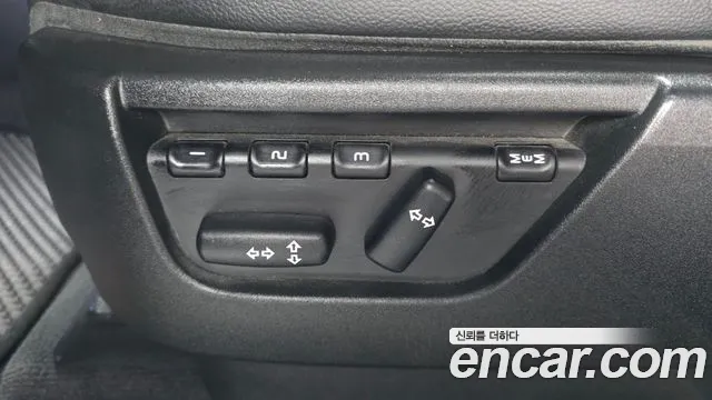 Land Rover Freelander 2010 — фото 14