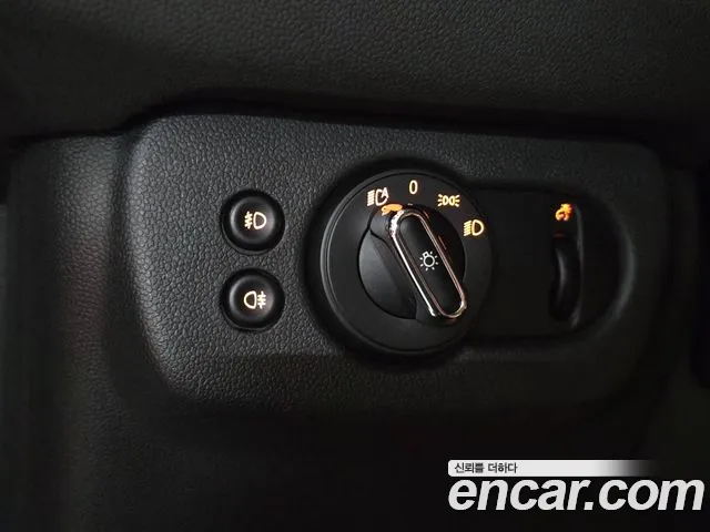 Mini Clubman 2022 — фото 16