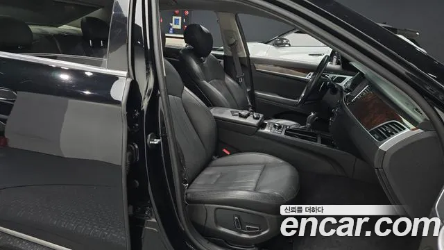 Hyundai Genesis 2015 — фото 10