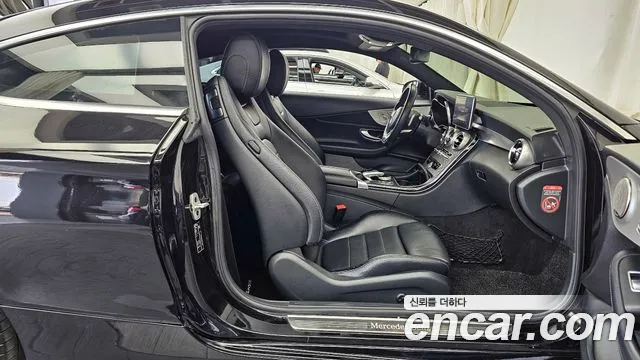 Mercedes-Benz C-Class 2017 — фото 11