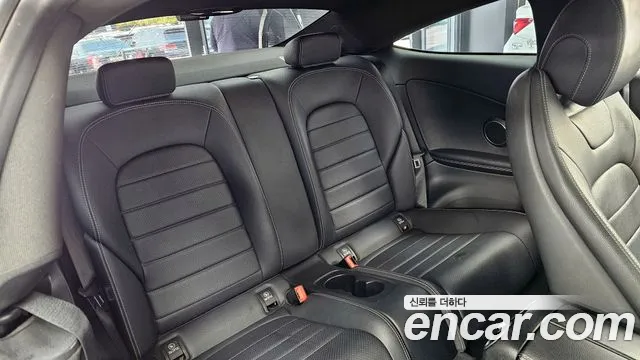 Mercedes-Benz C-Class 2017 — фото 12