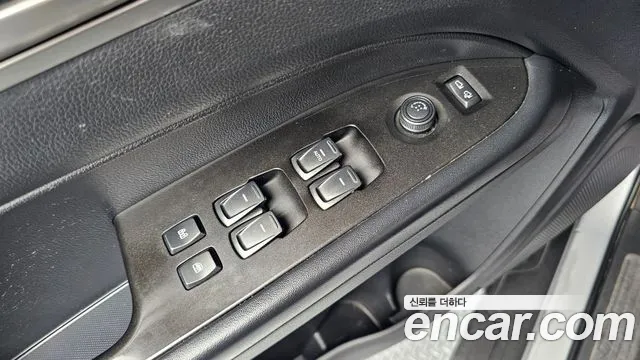 KG_Mobility_Ssangyong Rexton 2018 — фото 14