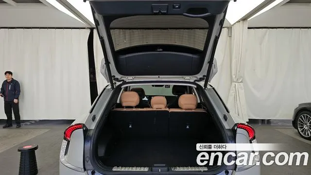Kia EV6 2022 — фото 20