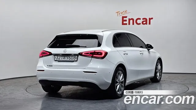 Mercedes-Benz A-Class 2019 — фото 2