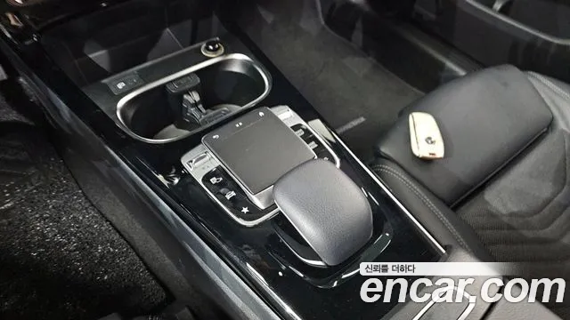 Mercedes-Benz A-Class 2019 — фото 17