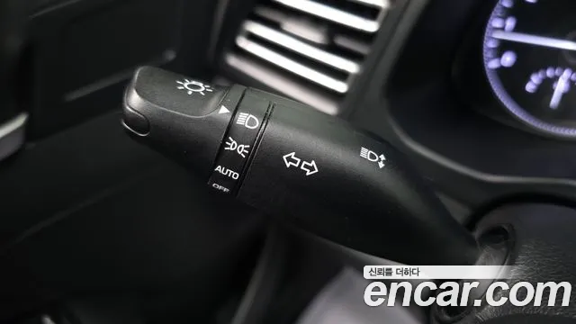 Hyundai AVANTE 2020 — фото 17