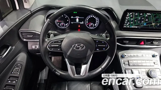 Hyundai Santafe 2023 — фото 13