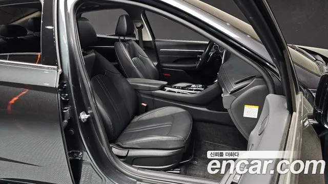 Hyundai Sonata 2022 — фото 10