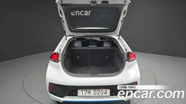 Hyundai Ioniq 2016 — фото 20