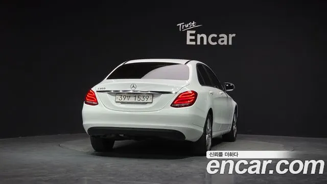 Mercedes-Benz C-Class 2017 — фото 4