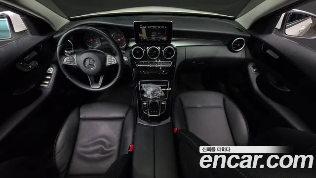 Mercedes-Benz C-Class 2017 — фото 7