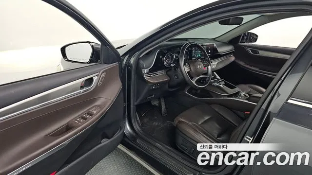 Hyundai Grandeur 2022 — фото 11