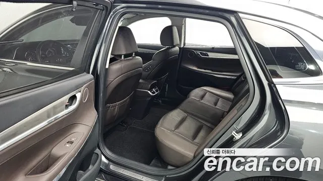 Hyundai Grandeur 2022 — фото 12