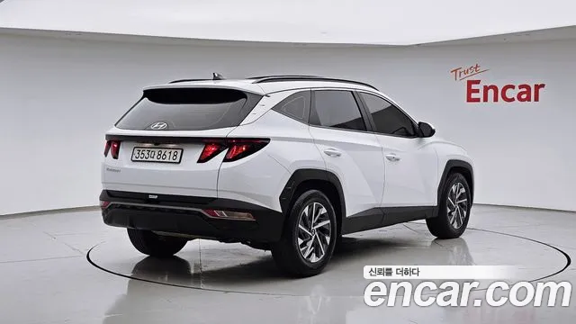 Hyundai Tucson 2022 — фото 2