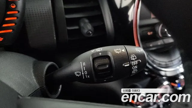 Mini Cooper 2015 — фото 15