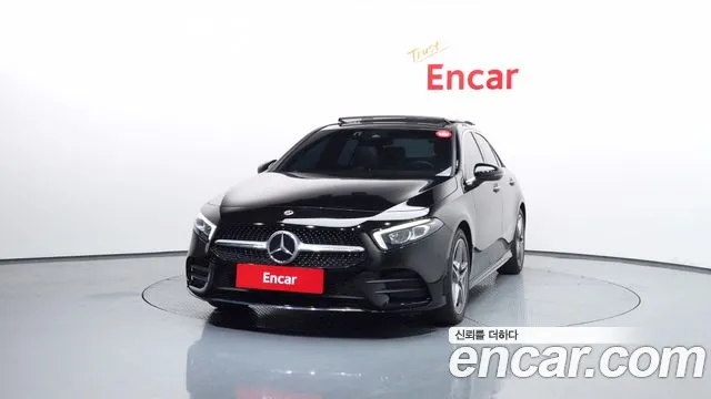 Mercedes-Benz A-Class 2023 — фото 3