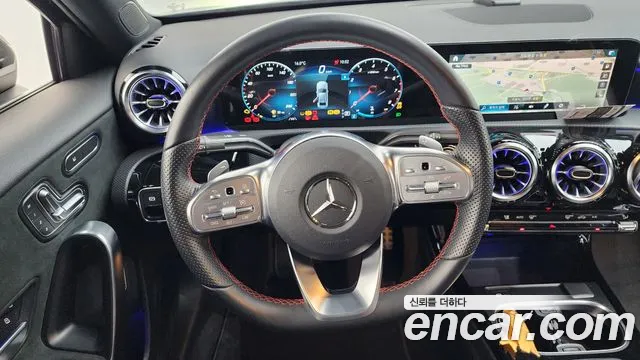 Mercedes-Benz A-Class 2023 — фото 13