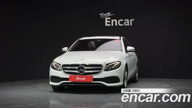 Mercedes-Benz E-Class 2017 — фото 3