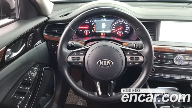 Kia K7 2017 — фото 13
