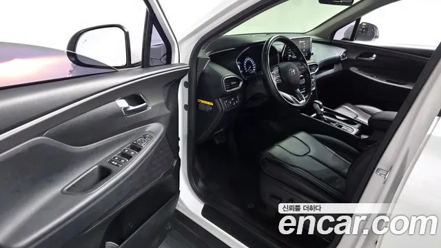Hyundai Santafe 2019 — фото 10