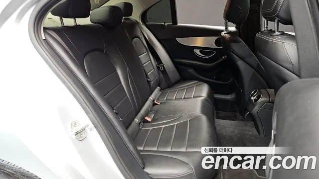 Mercedes-Benz C-Class 2015 — фото 12