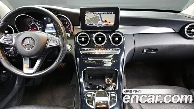 Mercedes-Benz C-Class 2015 — фото 14