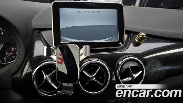 Mercedes-Benz B-Class 2015 — фото 15