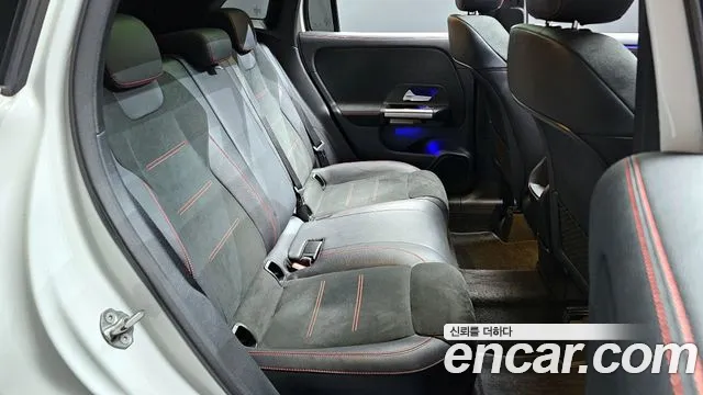 Mercedes-Benz GLA-Class 2020 — фото 12