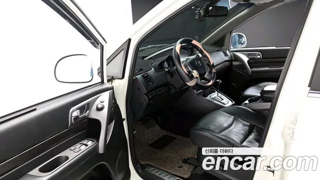 KG_Mobility_Ssangyong KORANDO 2017 — фото 11