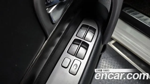 KG_Mobility_Ssangyong KORANDO 2017 — фото 17