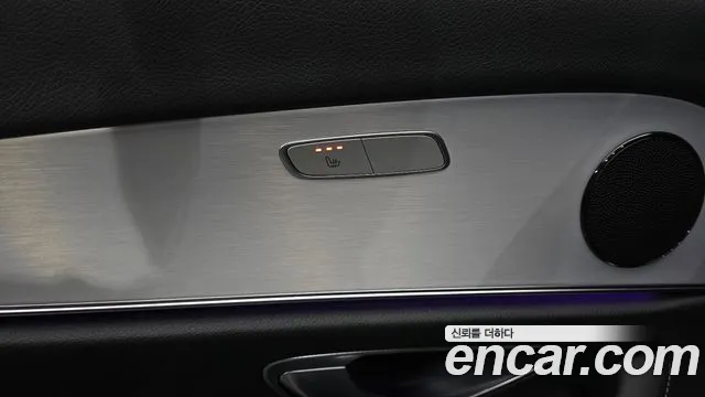 Mercedes-Benz E-Class 2021 — фото 19