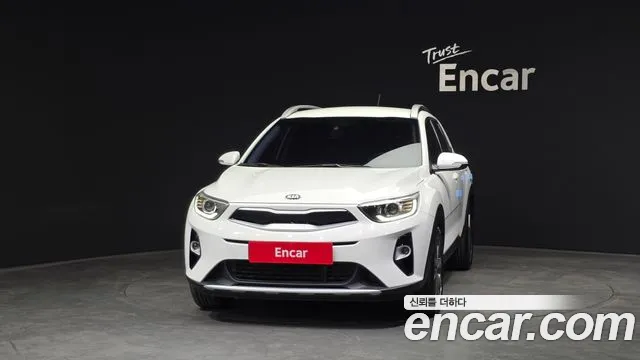 Kia Stonic 2018 — фото 3
