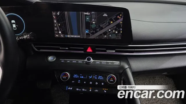Hyundai AVANTE 2021 — фото 15