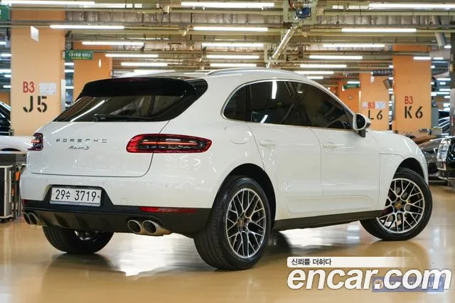 Porsche Macan 2017 — фото 2