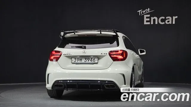 Mercedes-Benz A-Class 2018 — фото 4