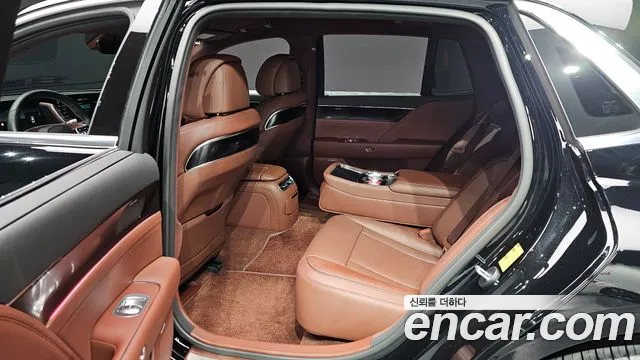 Genesis G90 2023 — фото 17