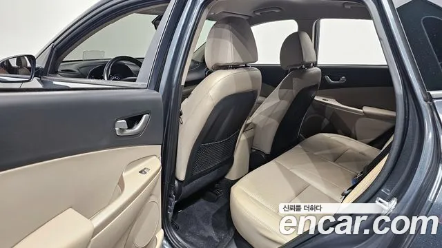 Hyundai Kona 2019 — фото 18