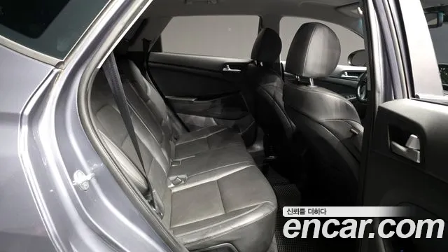 Hyundai Tucson 2020 — фото 18