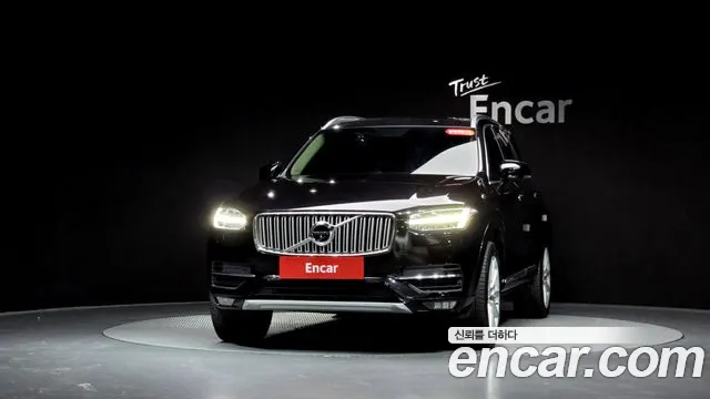 Volvo XC90 2017 — фото 2