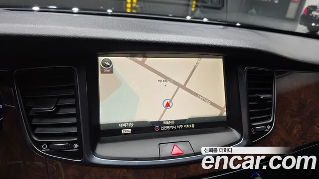 Hyundai Equus 2014 — фото 14