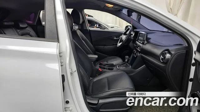 Hyundai Kona 2018 — фото 17